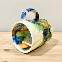 Cargar imagen en el visor de la galería, Taza grande / Manchas Azul Verde y Naranja