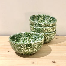 Cargar imagen en el visor de la galería, Cuenco pequeño / Piedra verde