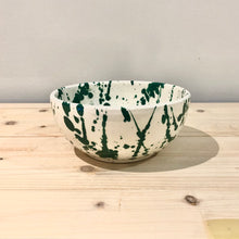 Cargar imagen en el visor de la galería, Cuenco pequeño / Goteado verde