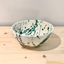 Cargar imagen en el visor de la galería, Cuenco mediano / Goteado verde