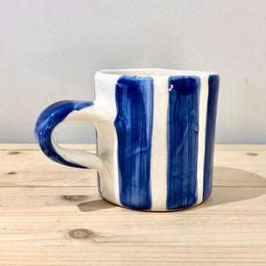 Taza mediana / Raya azul